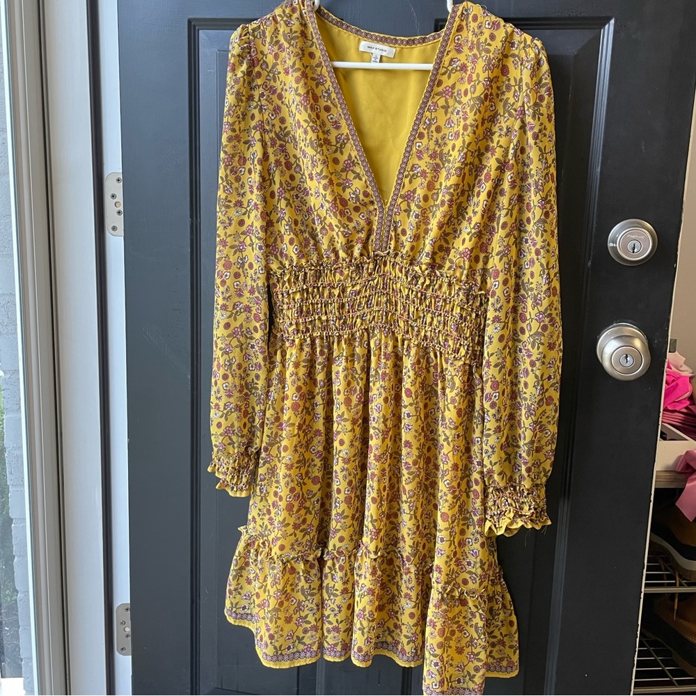 Max Studio size large yellow floral dress